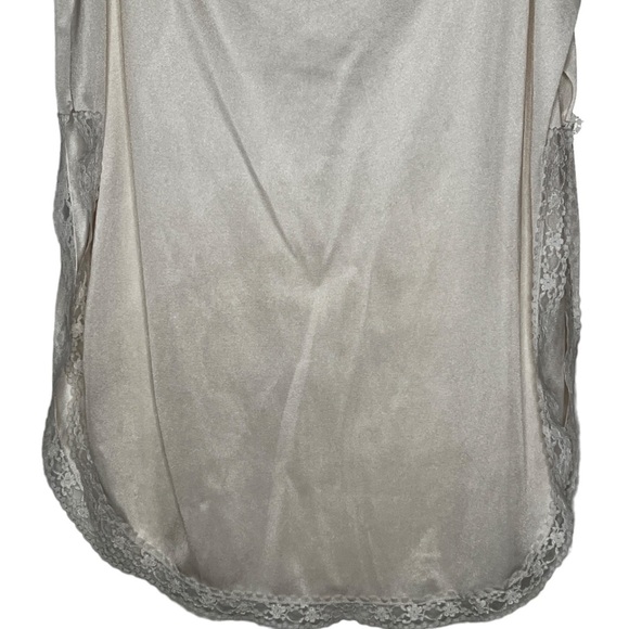 Vintage by Mel-Lin Nylon‎ Slip as is - Picture 4 of 6